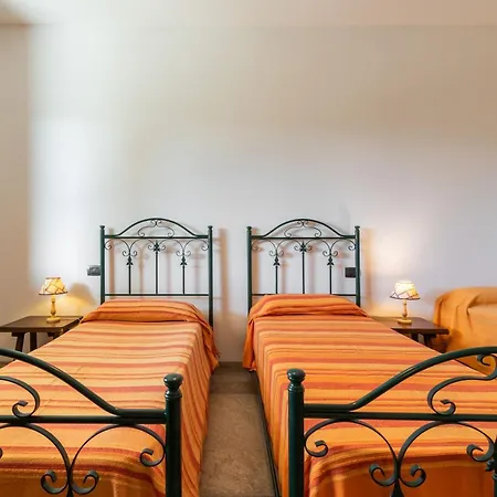 Fico Holiday home Domus De Maria