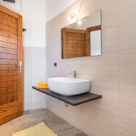 Fico Holiday home Domus De Maria